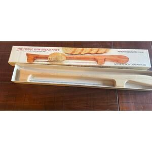 The Fiddle Bow Bread Knive new in box